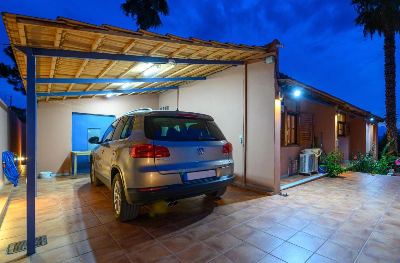 Cozy Small Smart Villa With Private Pool Mikri Mantineia 칼라마타 외부 사진